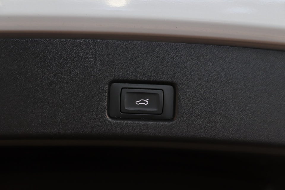 Audi Q4 e-tron 35 S-line Sportback 5d