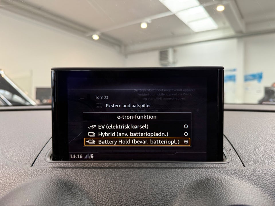 Audi A3 1,4 e-tron S-line Sportback S-tr. 5d