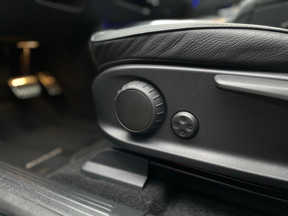 Mercedes EQA350 AMG Line 4Matic 5d