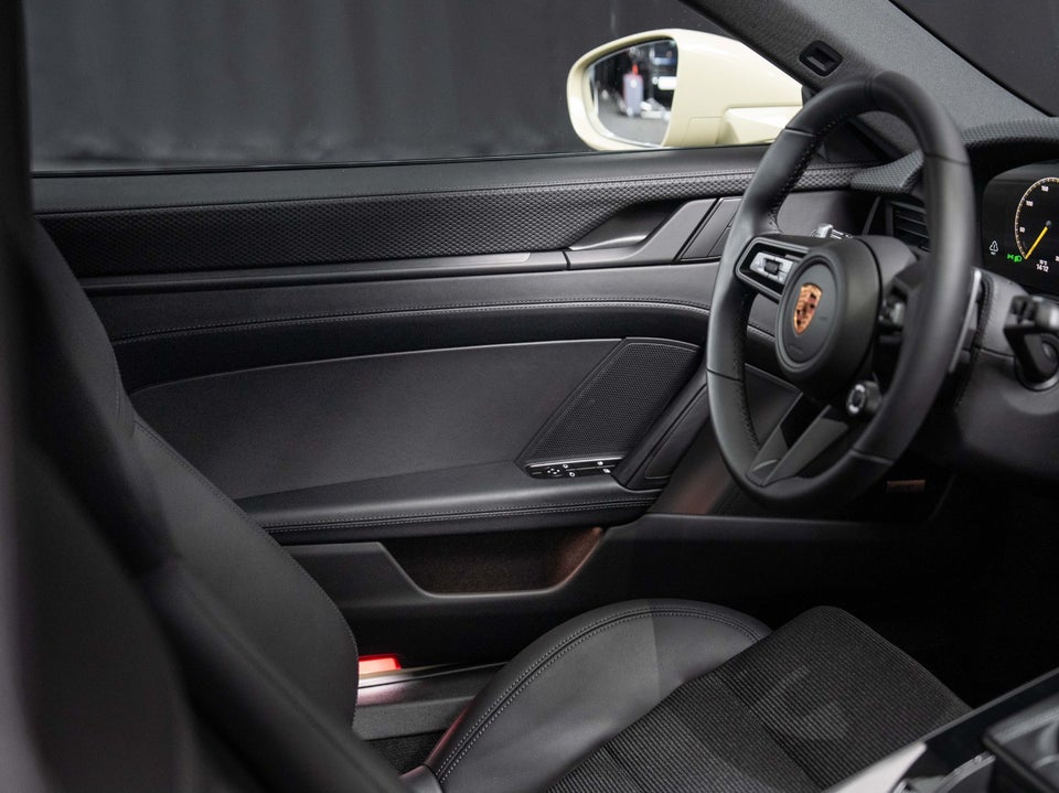 Porsche 911 GT3 4,0 Coupé Touring PDK 2d