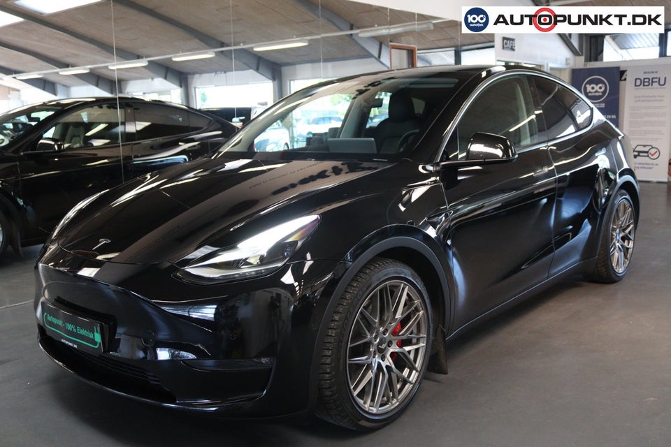 Tesla Model Y Performance AWD 5d