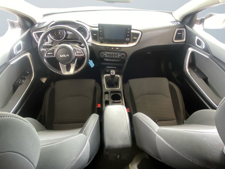 Kia XCeed 1,0 T-GDi Prestige 5d