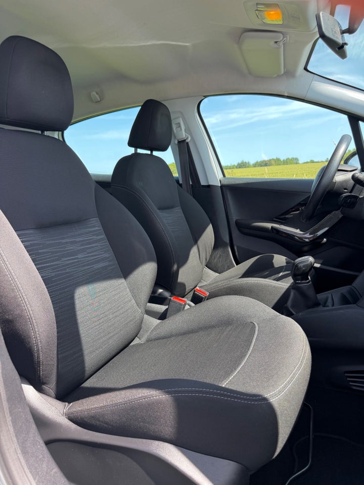 Peugeot 208 1,0 VTi Access Air 5d