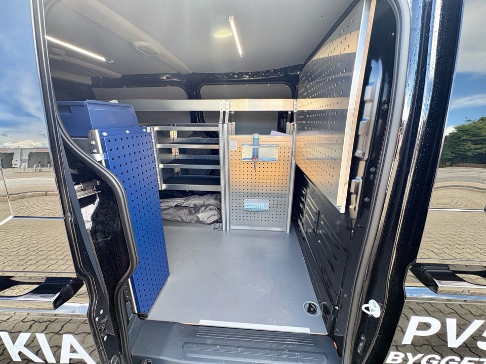 Kia PV5 71 Long Range Work Pro