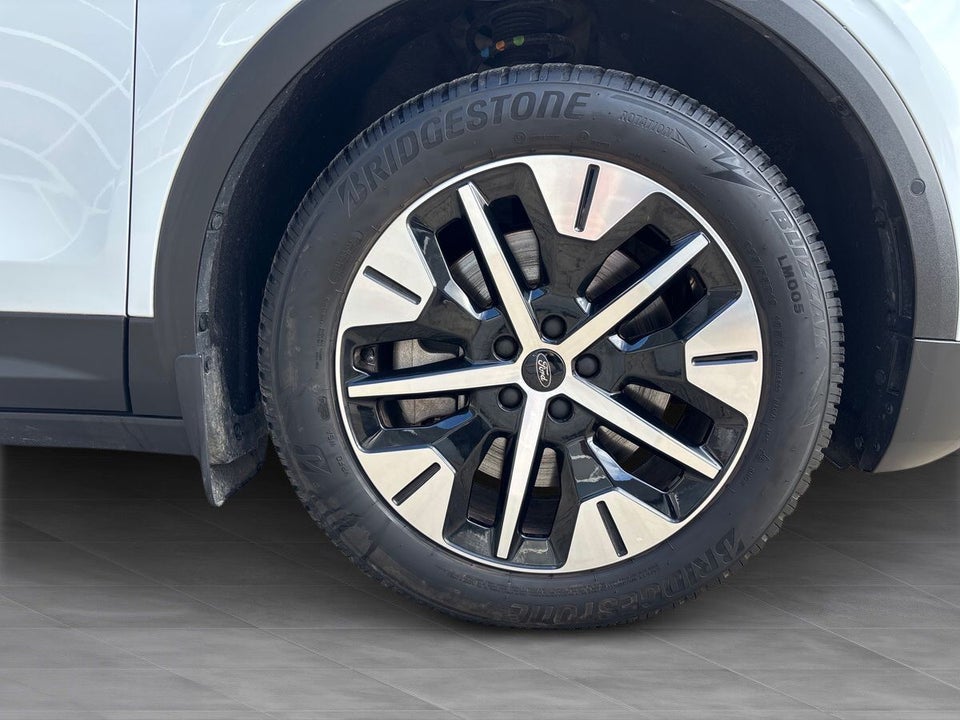 Ford Explorer 79 Select Extended Range AWD 5d