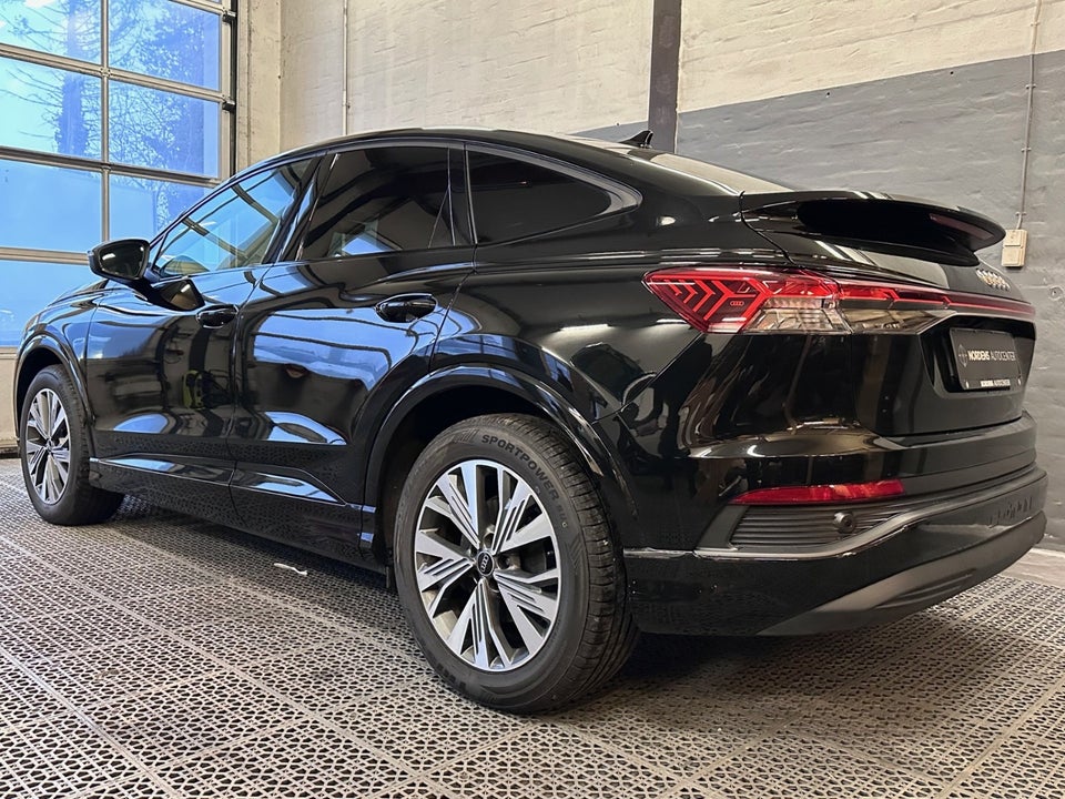 Audi Q4 e-tron 40 Advanced 5d