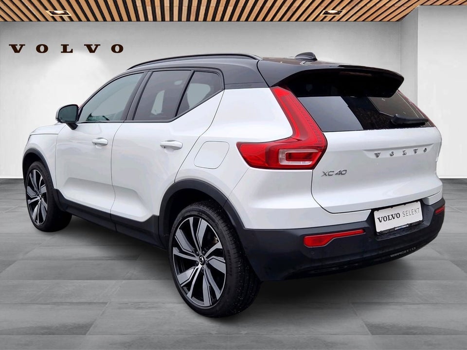 Volvo XC40 P6 ReCharge Pro 5d