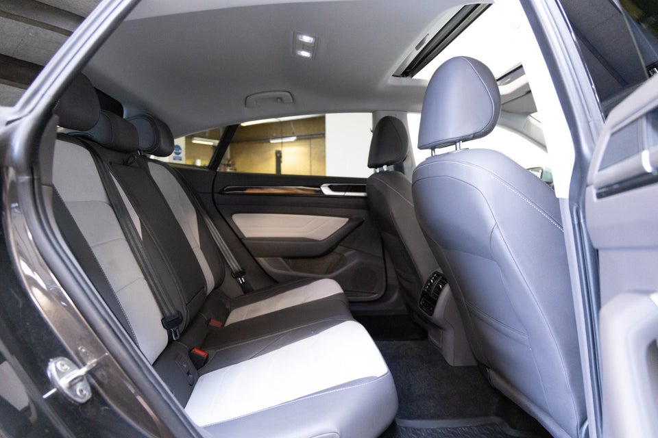 VW Arteon 1,4 eHybrid Elegance DSG 4d