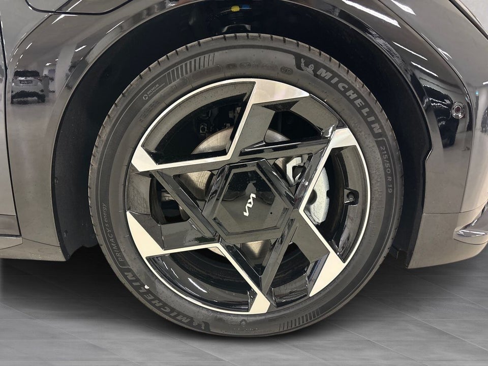 Kia EV4 81 Long Range GT-Line 5d