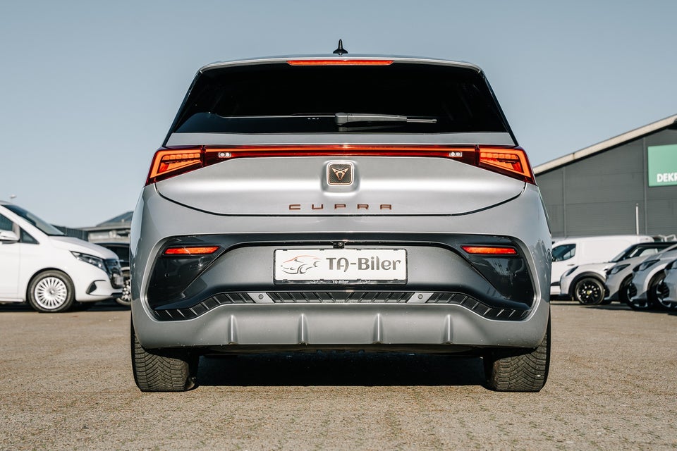 Cupra Born 77 e-Boost 5d