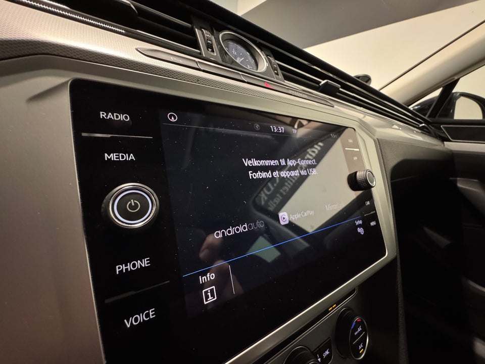 VW Passat 1,4 TSi 150 Comfortline Premium DSG 4d