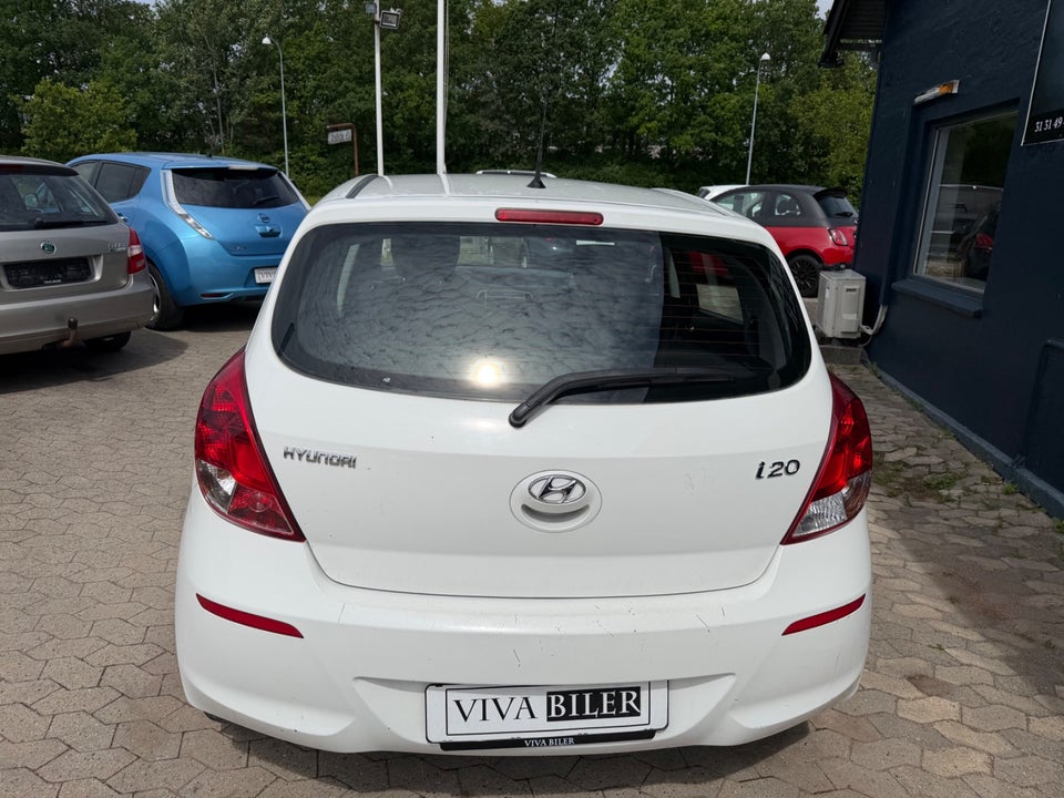 Hyundai i20 1,25 Classic XTR 5d