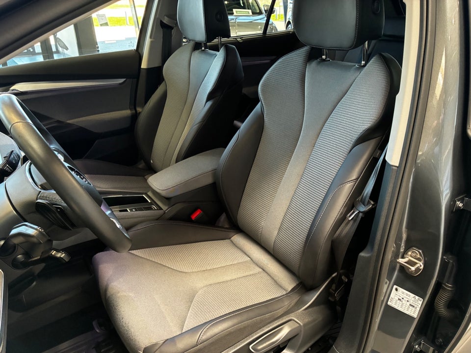 Skoda Enyaq 80 iV Clever 5d