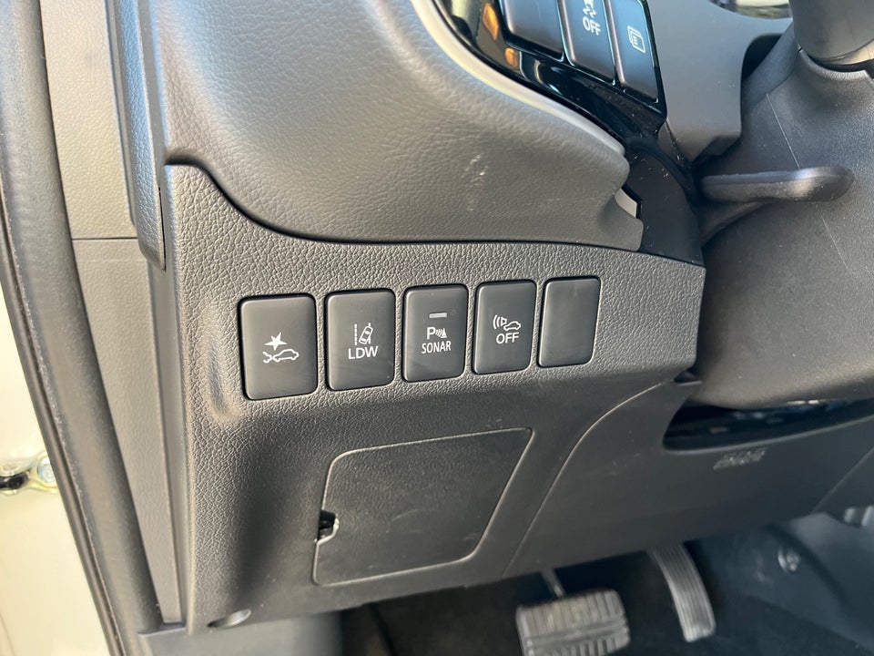 Mitsubishi Outlander 2,4 PHEV Intense CVT 4WD 5d