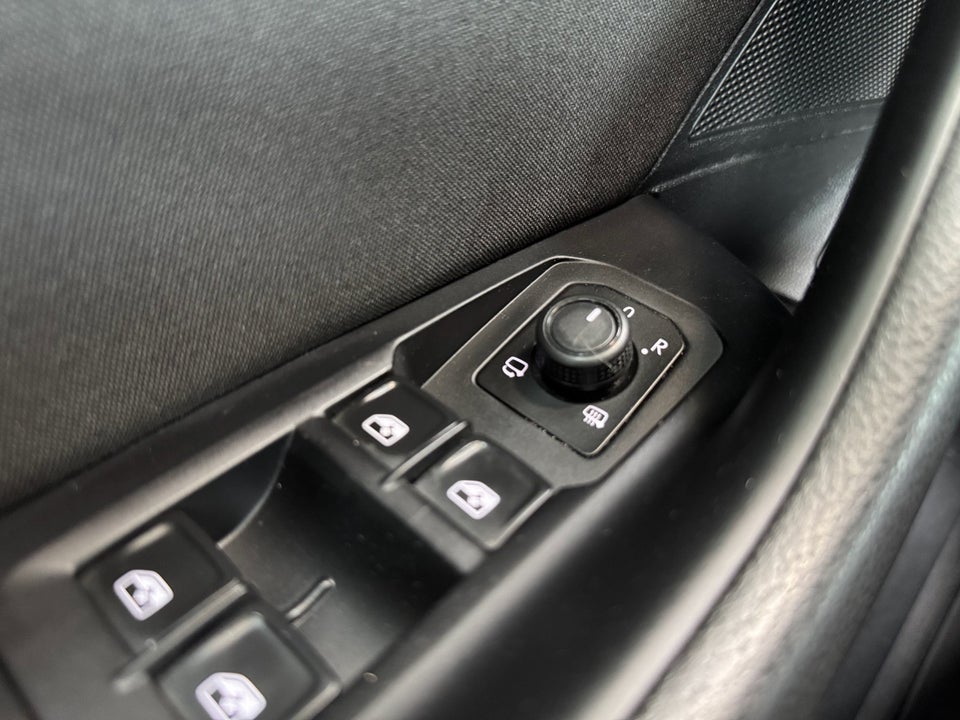 VW Passat 2,0 TDi 150 Comfortline+ Variant DSG 5d