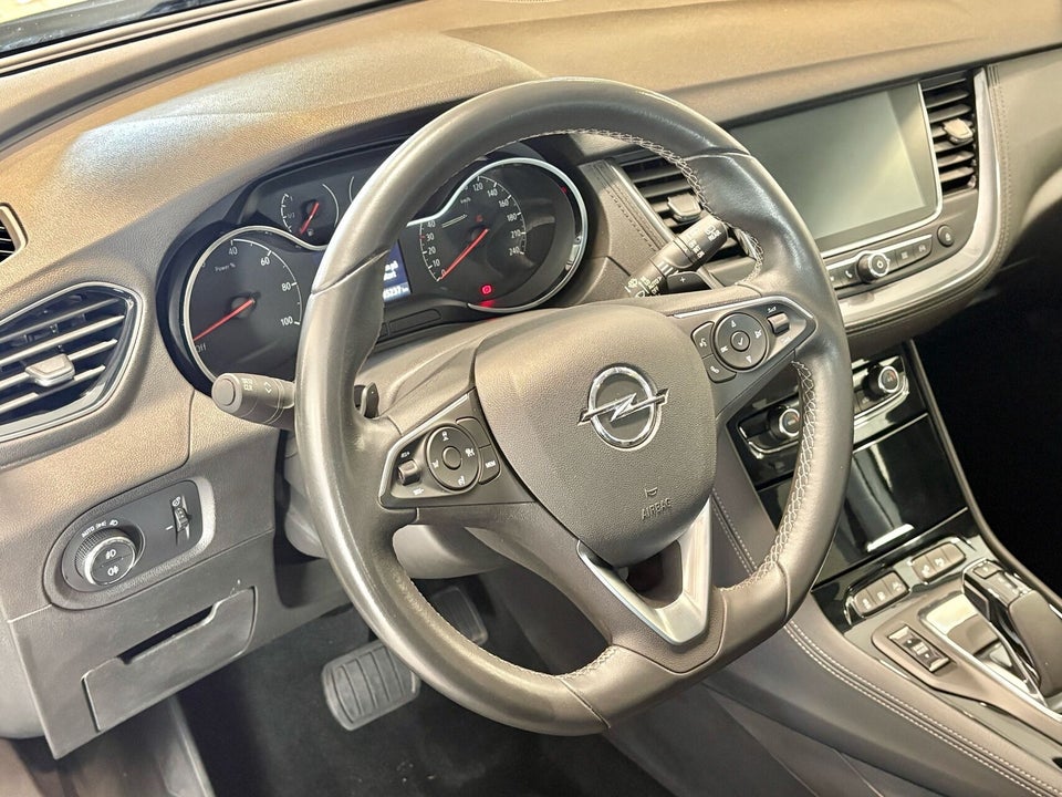 Opel Grandland X 1,6 Hybrid Cosmo Prestige aut. 5d