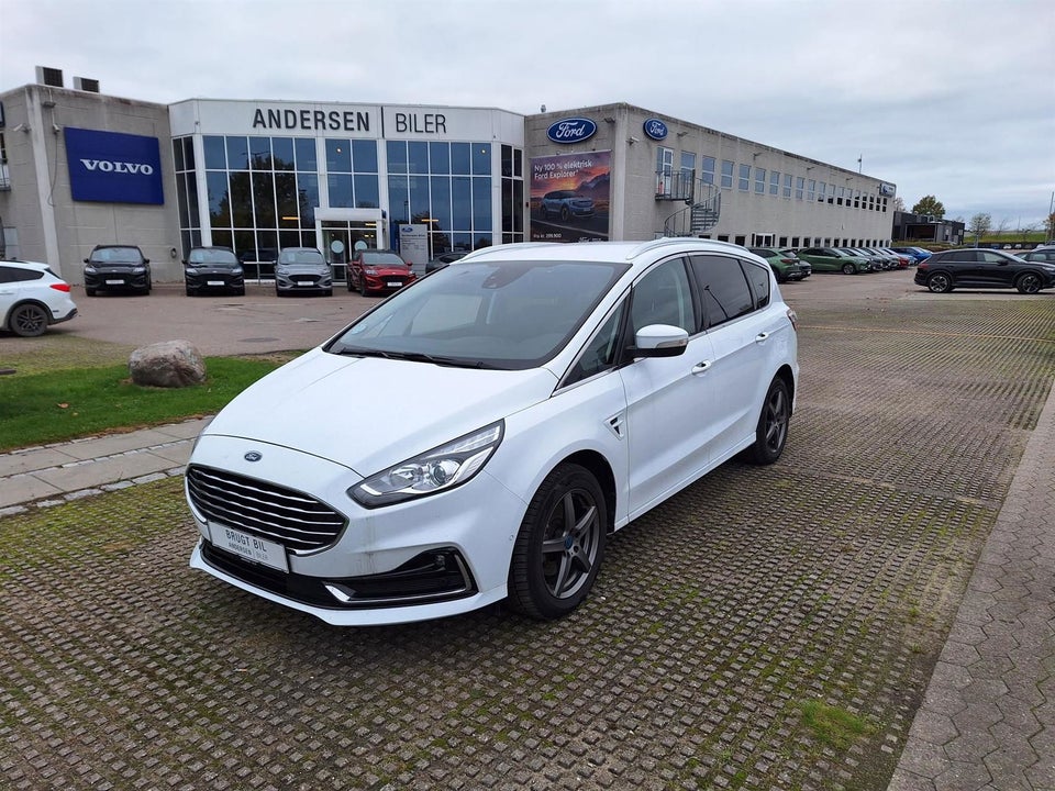 Ford S-MAX 2,5 HEV Titanium CVT 7prs 5d