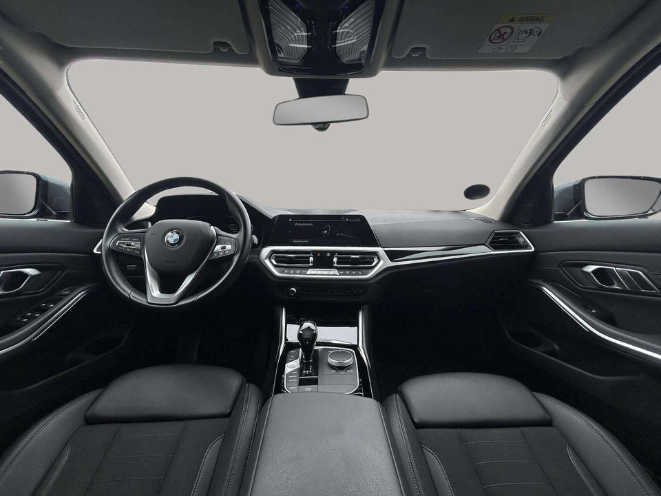 BMW 320i 2,0 Sport Line aut. 4d