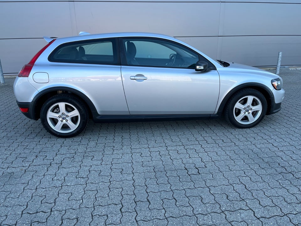 Volvo C30 2,4 D5 aut. 3d