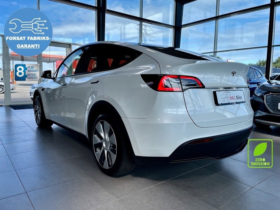 Tesla Model Y Long Range AWD 5d