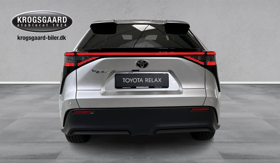 Toyota bZ4X Executive 5d