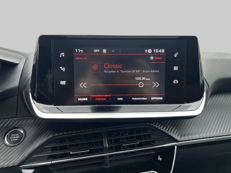 Peugeot 208 1,2 PureTech 100 Allure Sky 5d