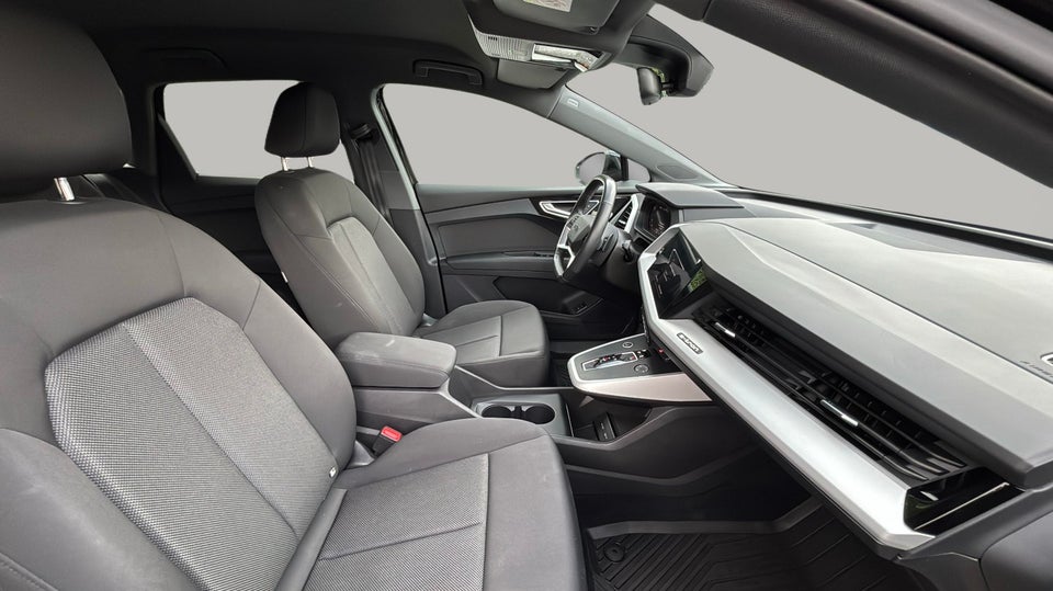 Audi Q4 e-tron 45 Attitude quattro 5d