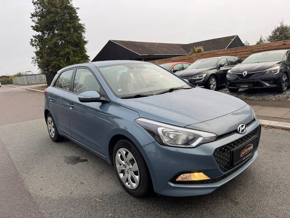 Hyundai i20 1,25 Trend 5d