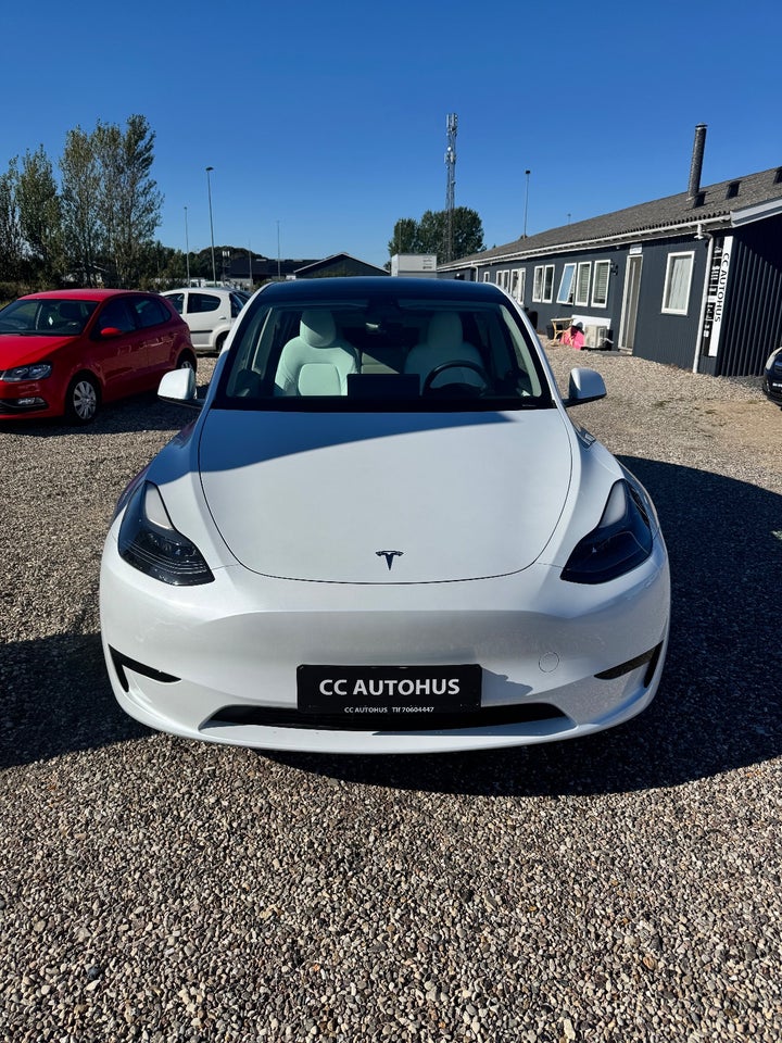 Tesla Model Y RWD 5d