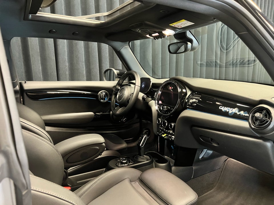 MINI Cooper SE Classic Trim 3d