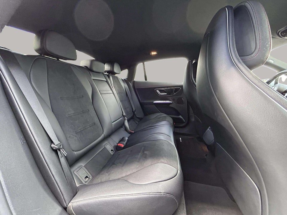 Mercedes EQE350 AMG Line 4d