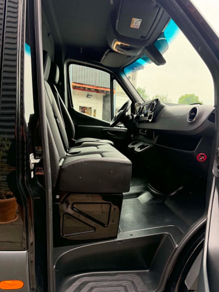 Mercedes Sprinter 317 2,0 CDi A2 Chassis SELECT aut. RWD 2d