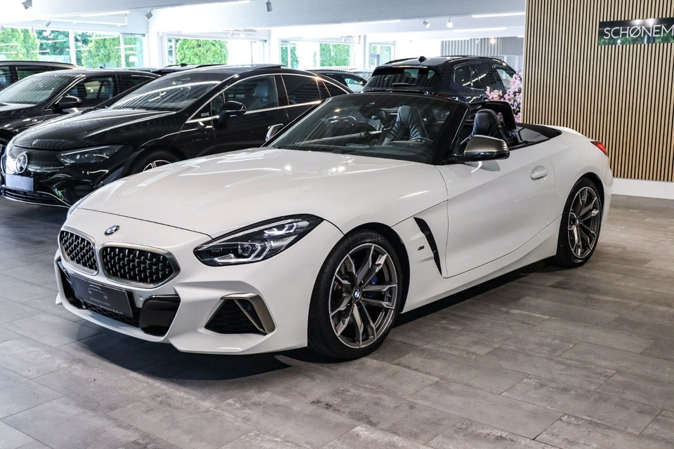 BMW Z4 3,0 M40i Roadster Connected aut. 2d