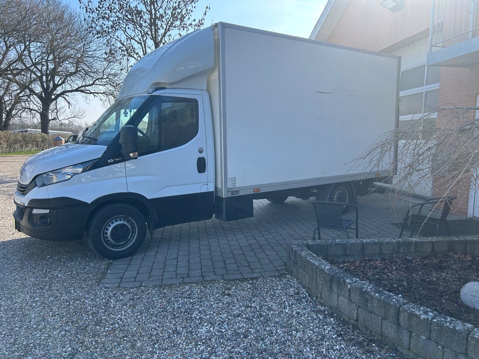 Iveco Daily 2,3 35S16 Alukasse m/lift AG8 2d