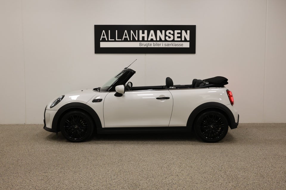 MINI Cooper S 2,0 Essential Cabriolet aut. 2d