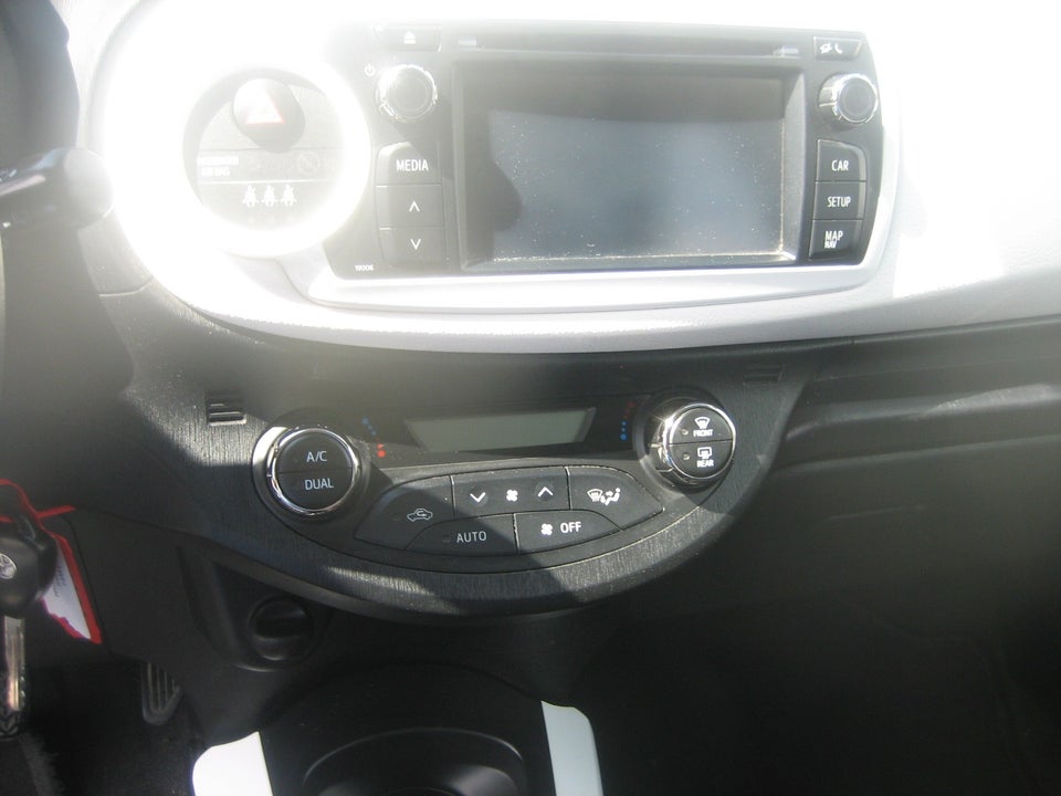 Toyota Yaris 1,3 VVT-i T2 Trend 5d