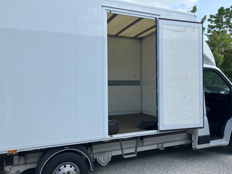 Peugeot Boxer 335 2,2 BlueHDi 140 L3 Plus Alukasse m/lift 2d