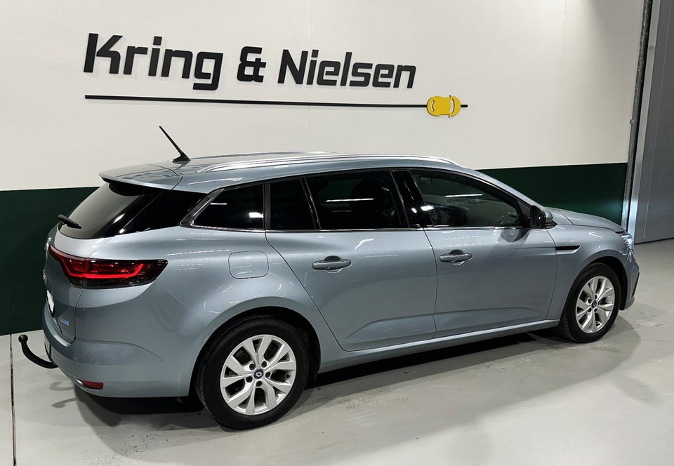 Renault Megane IV 1,6 E-Tech Intens Sport Tourer 5d