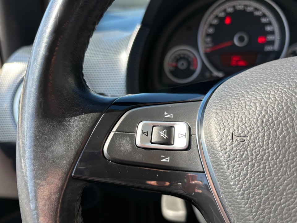 VW Up! 1,0 MPi 60 Move Up! 5d