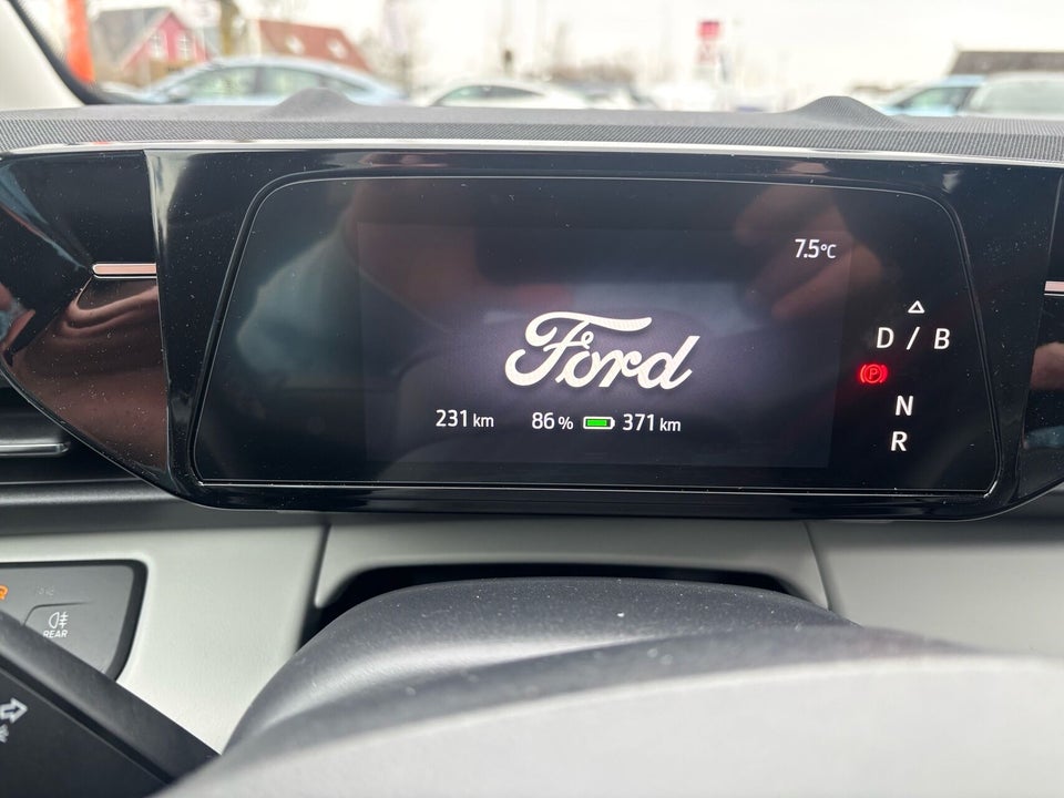 Ford Explorer 77 Premium Extended Range 5d