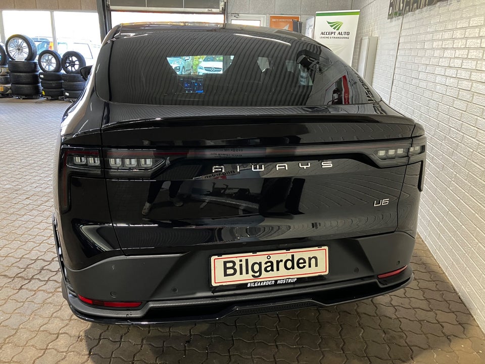 Aiways U6 Premium 5d