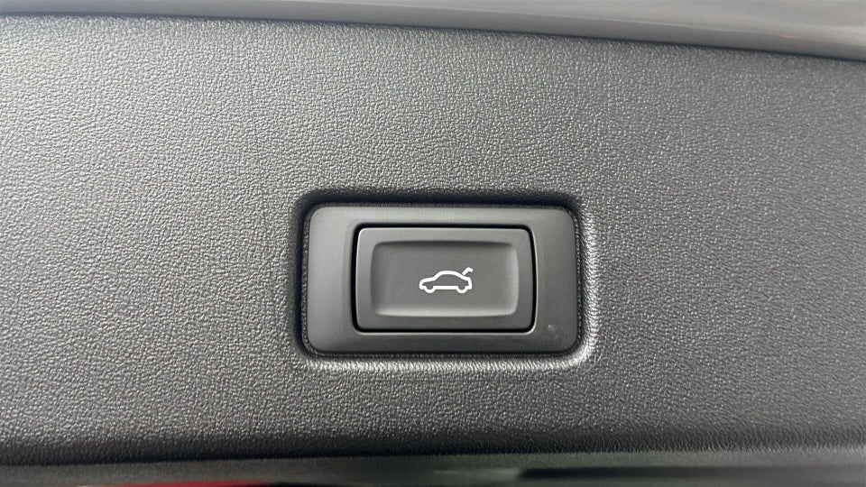 Audi Q4 e-tron 40  5d