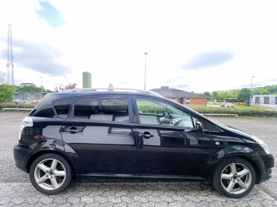 Toyota Corolla Verso 2,2 D-4D 136 Sol 7prs 5d