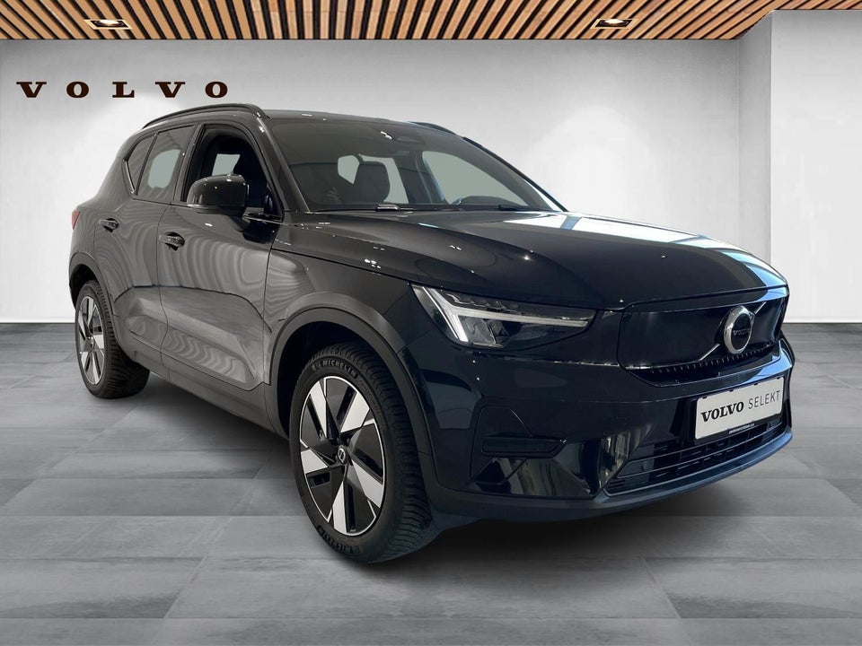 Volvo XC40 ReCharge Extended Range Plus 5d