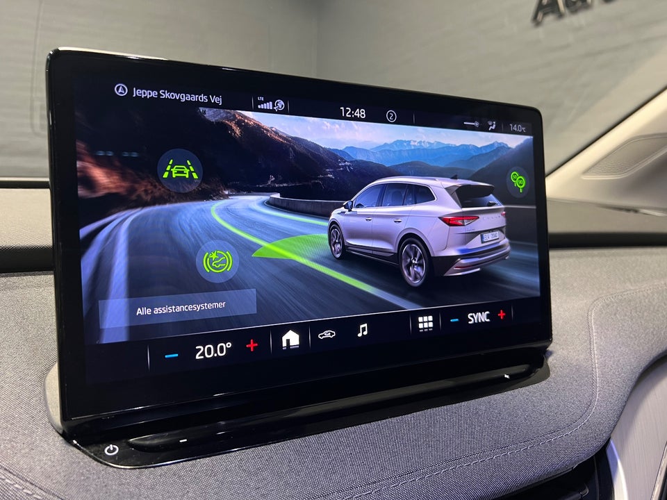 Skoda Enyaq 80 iV Loft 5d