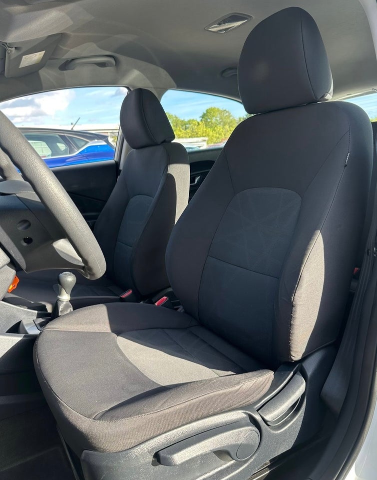 Kia Rio 1,2 CVVT Style+ 5d