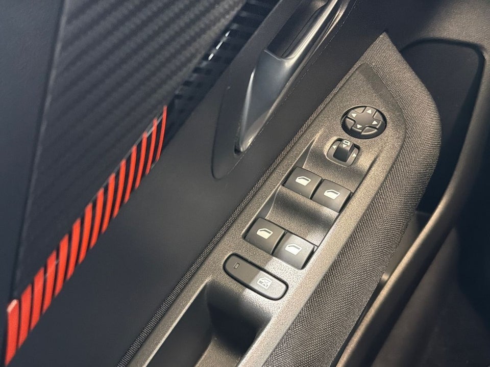 Peugeot e-208 50 Active Pack 5d