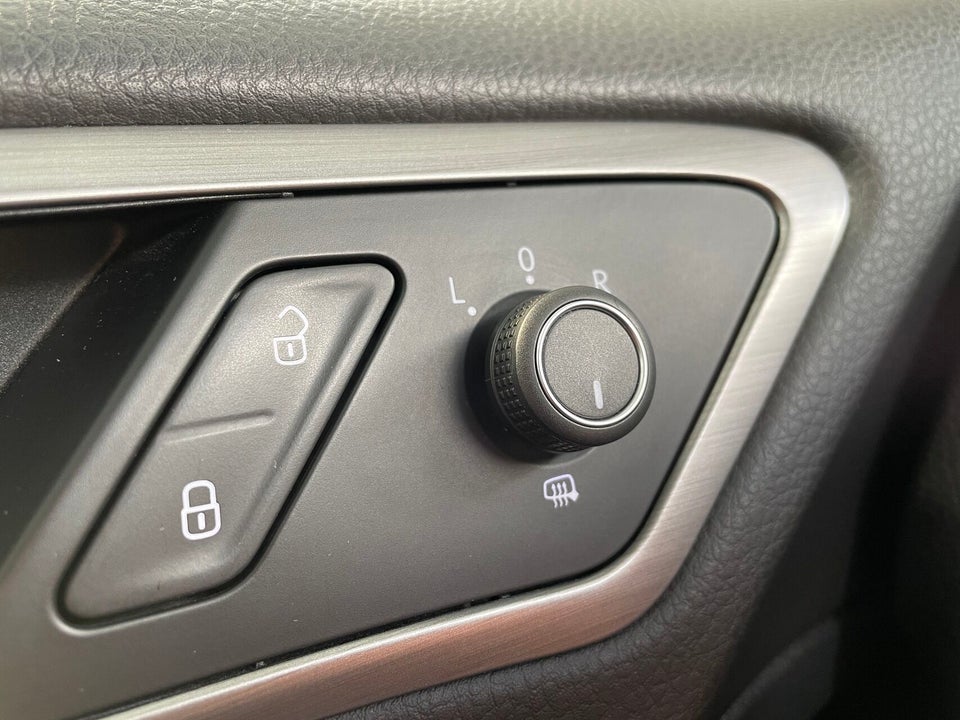 VW Golf VII 1,4 TSi 150 R-line BMT 5d