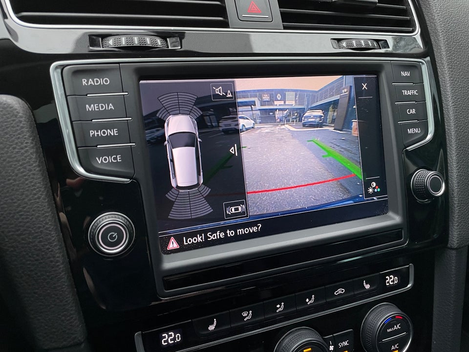 VW Golf VII 1,4 TSi 122 Highline DSG BMT 5d