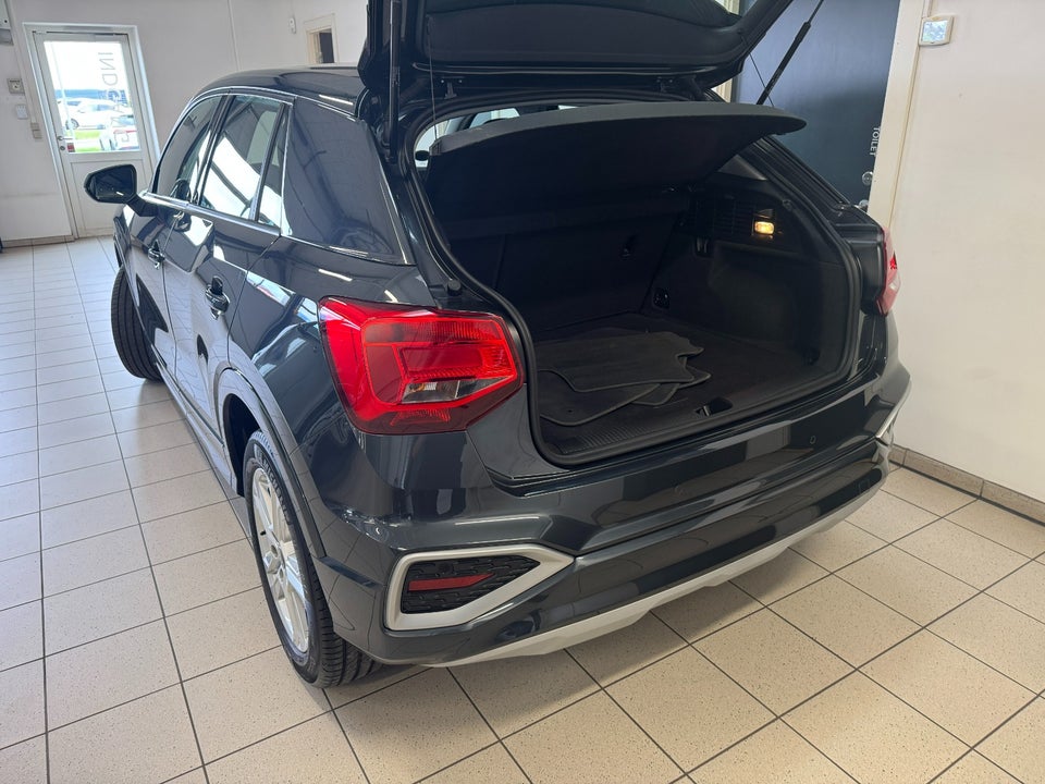 Audi Q2 35 TFSi Prestige S-tr. 5d